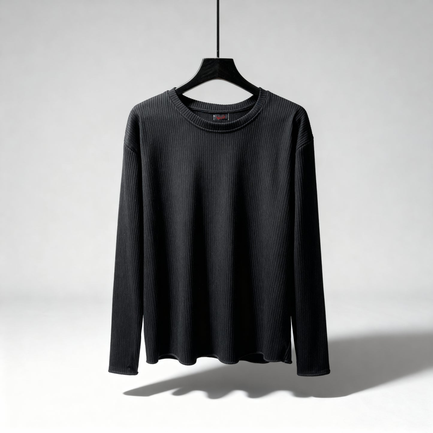 Ribbed Black Top – Rounded Cut